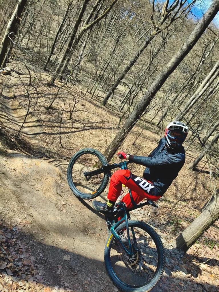 MTB-LasWolski1